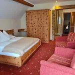 Hotel Edelsteinhotel Guniwirt 3*