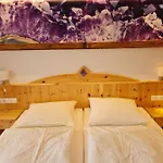 Hotel Edelsteinhotel Guniwirt
