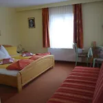 Edelsteinhotel Guniwirt Hotel