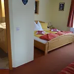 Edelsteinhotel Guniwirt