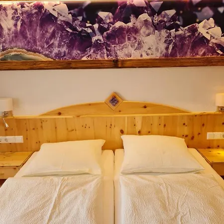Hotel Edelsteinhotel Guniwirt