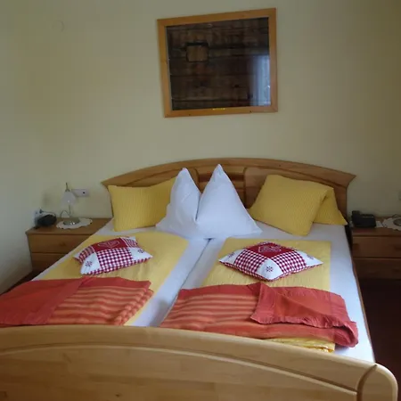 Edelsteinhotel Guniwirt Hotel Krakaudorf