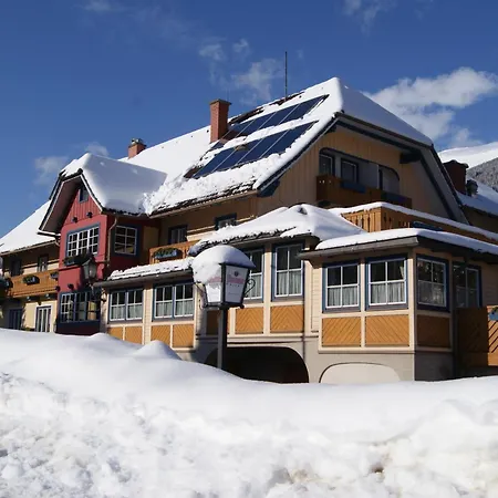 Edelsteinhotel Guniwirt 3*