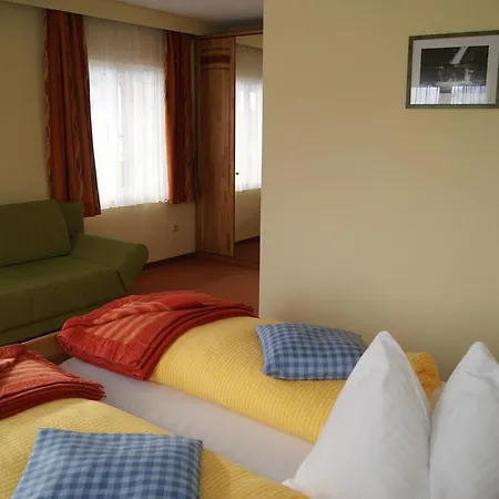 Edelsteinhotel Guniwirt Hotel Krakaudorf