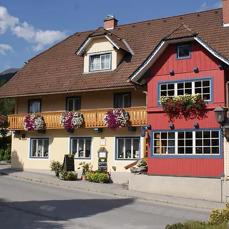 Edelsteinhotel Guniwirt 3*
