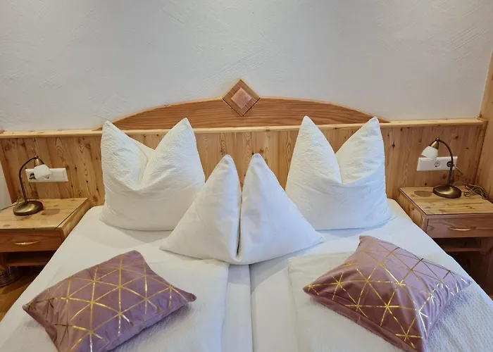 Edelsteinhotel Guniwirt 3* Krakaudorf