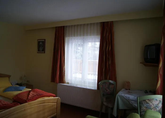 Edelsteinhotel Guniwirt 3* Krakaudorf