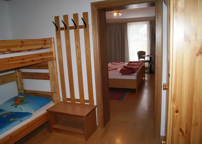 Edelsteinhotel Guniwirt 3* Krakaudorf