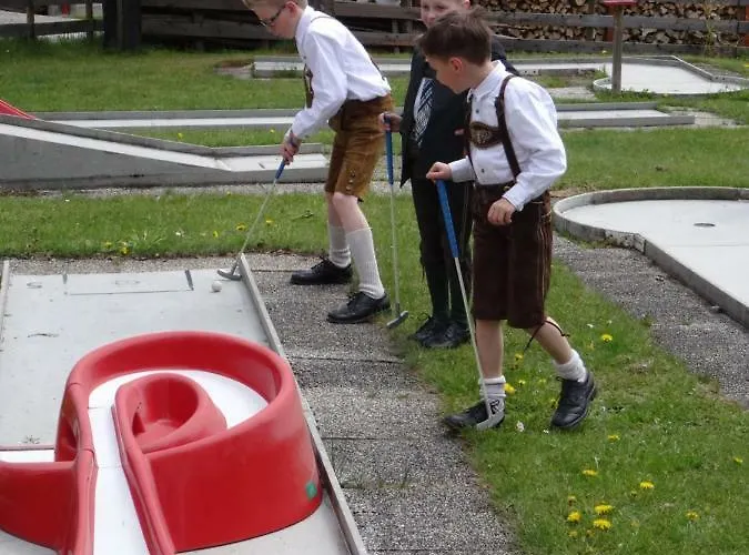 Edelsteinhotel Guniwirt Krakaudorf